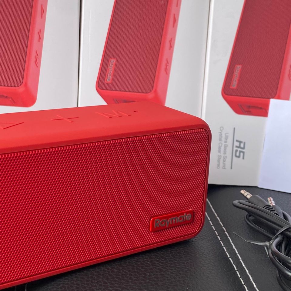 Parlante Raymate R5 bluetooth IPX7