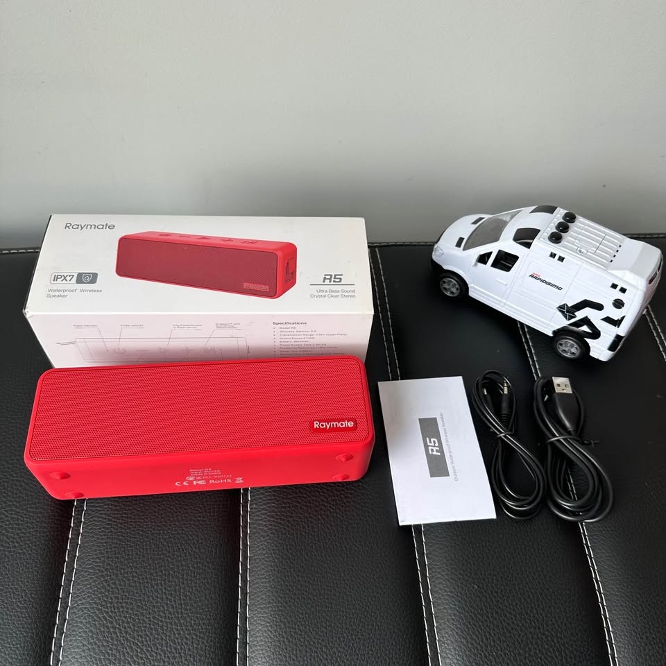 Parlante Raymate R5 bluetooth IPX7
