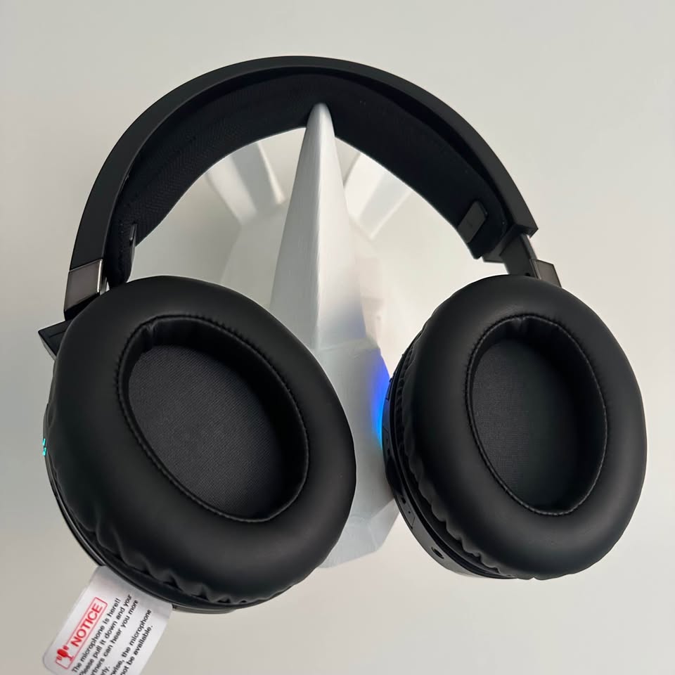 Audifonos Inalambricos Kofire UG-06